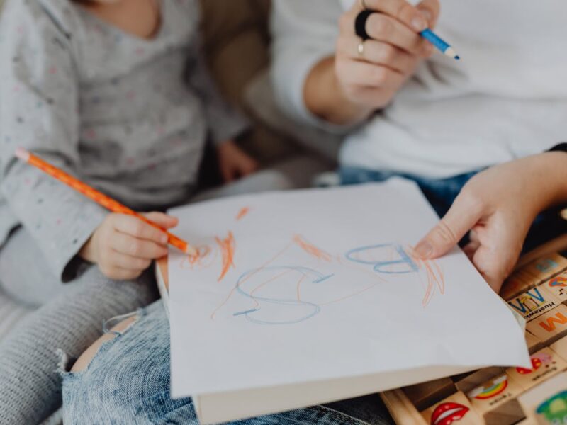 Estoy buscando trabajo de niñera